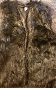H&M fur black vest